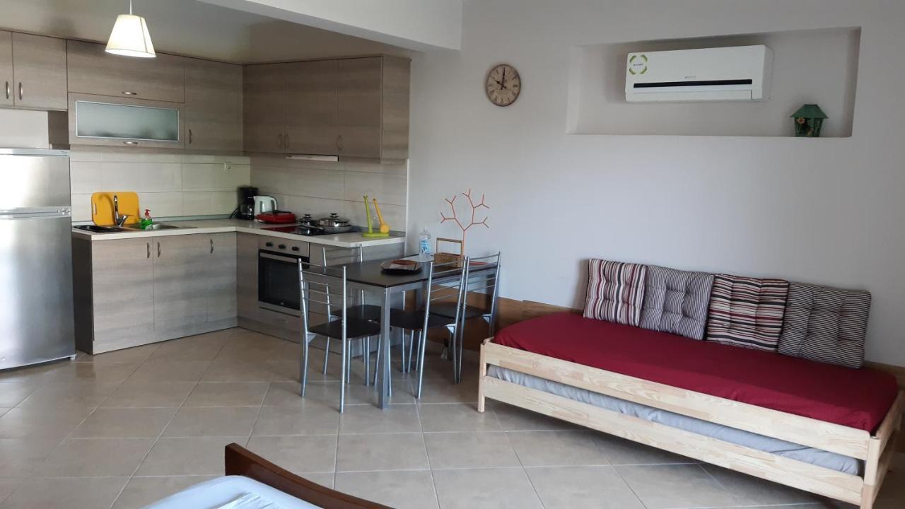 Casa Di Leni Apartment PalaiónTsiflíkion Екстериор снимка