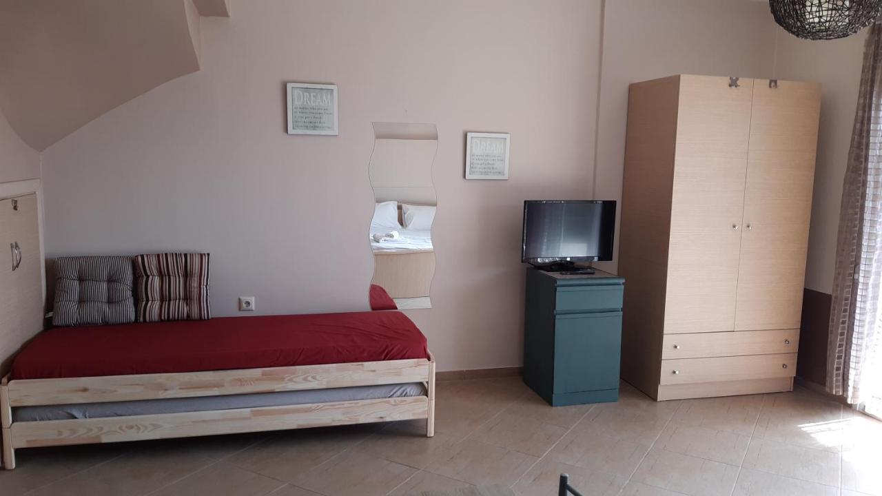 Casa Di Leni Apartment PalaiónTsiflíkion Екстериор снимка