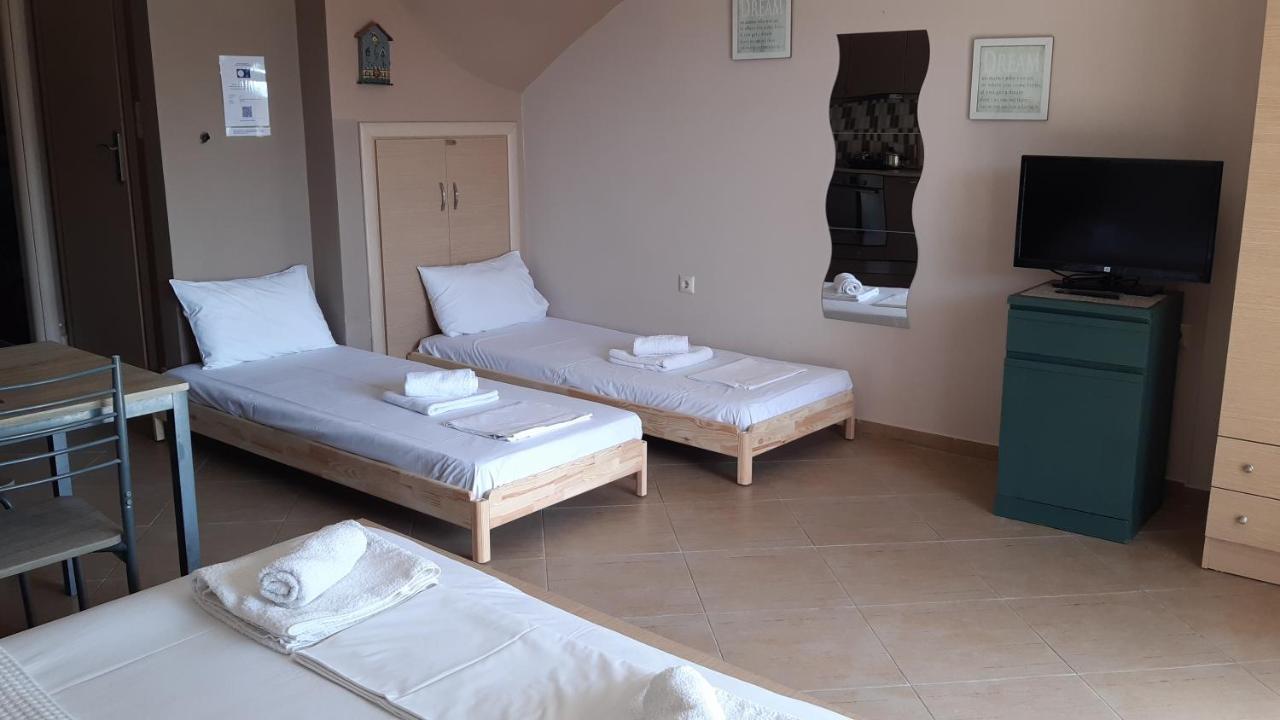 Casa Di Leni Apartment PalaiónTsiflíkion Екстериор снимка