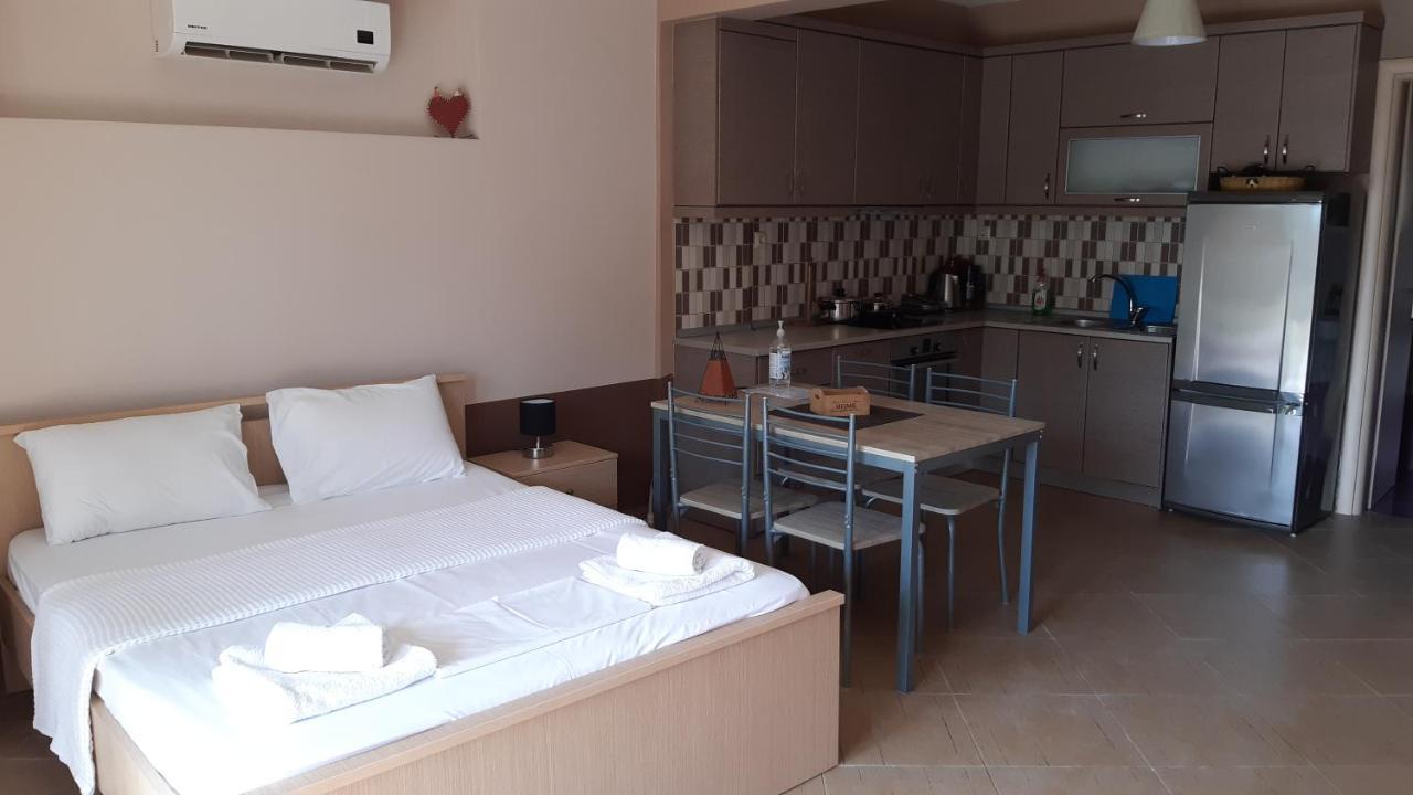 Casa Di Leni Apartment PalaiónTsiflíkion Екстериор снимка