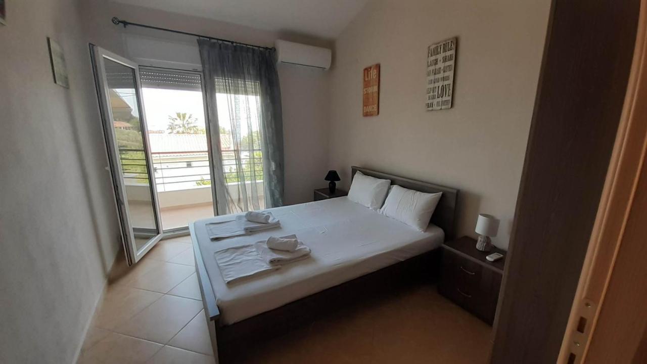 Casa Di Leni Apartment PalaiónTsiflíkion Екстериор снимка
